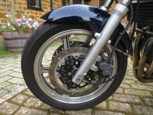 Image 31/39 of Kawasaki ZR 550 Zephyr (1991)
