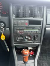 Bild 8/8 von Audi 80 - 2.0 E (1994)