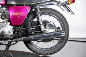 Image 17/50 de Triumph T 150 V Trident (1974)