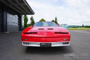 Bild 17/66 von Pontiac Firebird TransAm (1989)