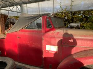 Image 18/23 of American LaFrance 600 Series Fire Truck (1946)