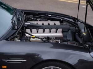 Bild 27/42 von Aston Martin DB 7 Vantage (2001)