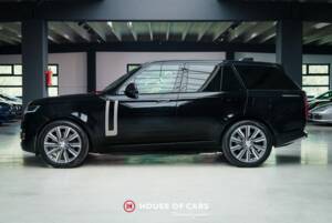 Imagen 10/24 de Land Rover Range Rover P440e (2022)