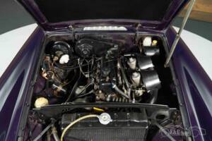 Image 19/19 of MG MGB (1973)