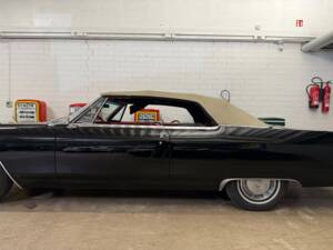 Afbeelding 1/20 van Cadillac DeVille Convertible (1966)