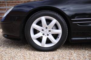 Image 36/50 de Mercedes-Benz SL 350 (2004)