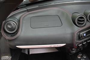 Image 29/50 of Alfa Romeo 4C Spider (2017)