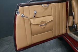 Bild 29/50 von Mercedes-Benz 220 Cabriolet A (1952)