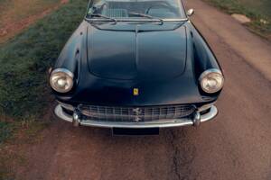 Image 27/50 of Ferrari 275 GTS (1965)