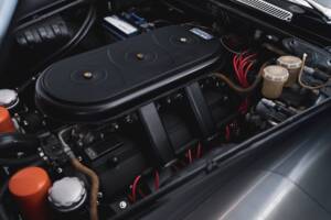 Image 45/100 of Ferrari 330 GT 2+2 (1965)