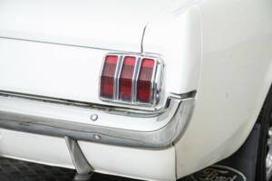 Image 36/50 de Ford Mustang 289 (1900)