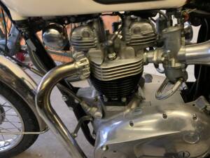 Image 12/15 of Triumph Bonneville T120 (1968)