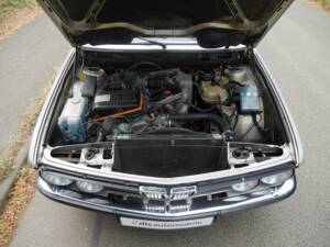 Image 35/42 of BMW 528i (1900)