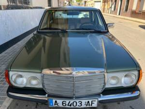 Afbeelding 4/8 van Mercedes-Benz 300 D (1982)