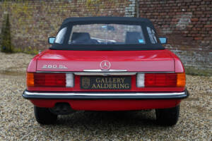 Image 6/50 de Mercedes-Benz 280 SL (1982)