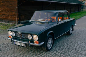 Image 19/78 of Alfa Romeo 1750 Berlina (1970)