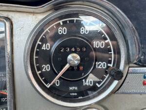 Image 21/36 of Mercedes-Benz 280 SL (1969)