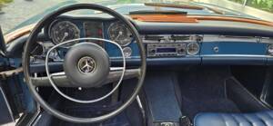 Image 7/12 of Mercedes-Benz 280 SL (1970)