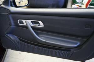 Image 25/48 of Mercedes-Benz SLK 230 Kompressor (2003)