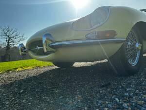 Afbeelding 35/100 van Jaguar E-Type (1968)