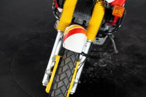 Image 19/35 of Yamaha DUMMY (1989)