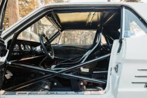 Image 8/19 of Ford Mustang Notchback (1965)