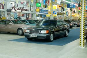 Bild 10/50 von Mercedes-Benz S 350 Turbodiesel (1994)