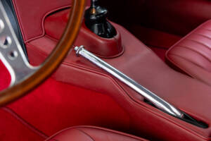 Image 16/34 de Jaguar Type E 4.2 (1967)