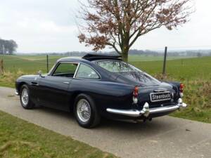 Aston Martin DB5 Vantage Coupé 1964