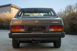 Image 15/50 of Alfa Romeo Alfetta Quadrifoglio Oro (1984)