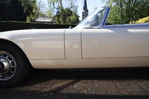 Image 13/50 de Jaguar Type E V12 (1972)