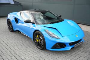 Image 32/50 of Lotus Emira "First Edition" (2022)