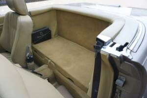 Bild 23/36 von Mercedes-Benz 560 SL (1989)