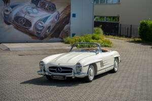 Image 5/38 of Mercedes-Benz 300 SL Roadster (1961)