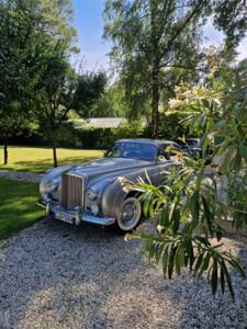 Image 6/24 of Bentley S 1 Continental (1959)