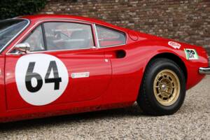 Immagine 34/50 di Ferrari Dino 246 GT (1971)