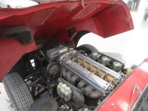 Afbeelding 14/30 van Jaguar E-Type 4.2 (1966)