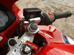Immagine 32/50 di Honda CBR 1000F (1992)