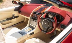 Image 4/50 of Aston Martin DB 9 Volante (2006)