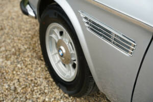 Image 9/50 of BMW 3.0 CSi (1974)