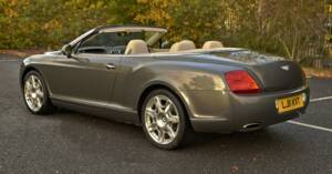 Image 9/50 of Bentley Continental GTC (2011)