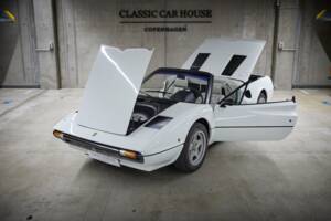 Bild 17/86 von Ferrari 308 GTSi (1982)