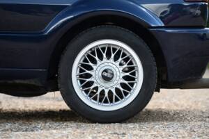 Bild 15/17 von Volkswagen Corrado G60 1.8 (1991)
