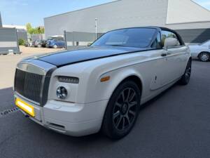 Imagen 1/33 de Rolls-Royce Phantom DHC (2009)