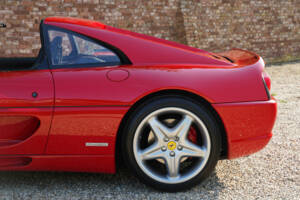 Bild 39/50 von Ferrari F 355 F1 GTS (1998)