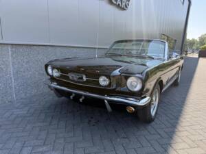 Image 7/47 de Ford Mustang 390 GTA (1966)