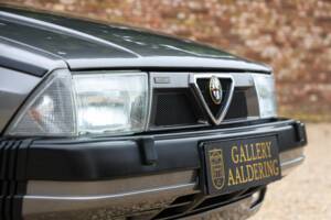 Image 35/50 of Alfa Romeo 75 3.0 V6 QV (1988)