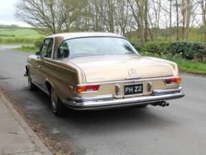 Bild 4/16 von Mercedes-Benz 280 SE 3,5 (1971)