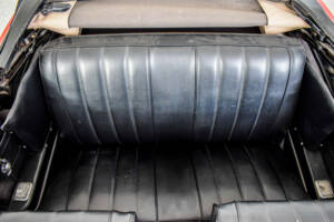 Image 26/50 of Chevrolet Corvair Monza Convertible (1966)