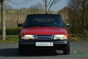 Bild 23/50 von Saab 900 2.0i 16V (1993)